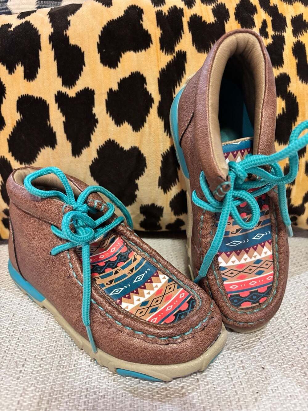 Twister Landry Chukka Boots Brown